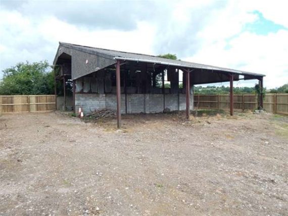 2&nbsp;Bedroom&nbsp;Detached